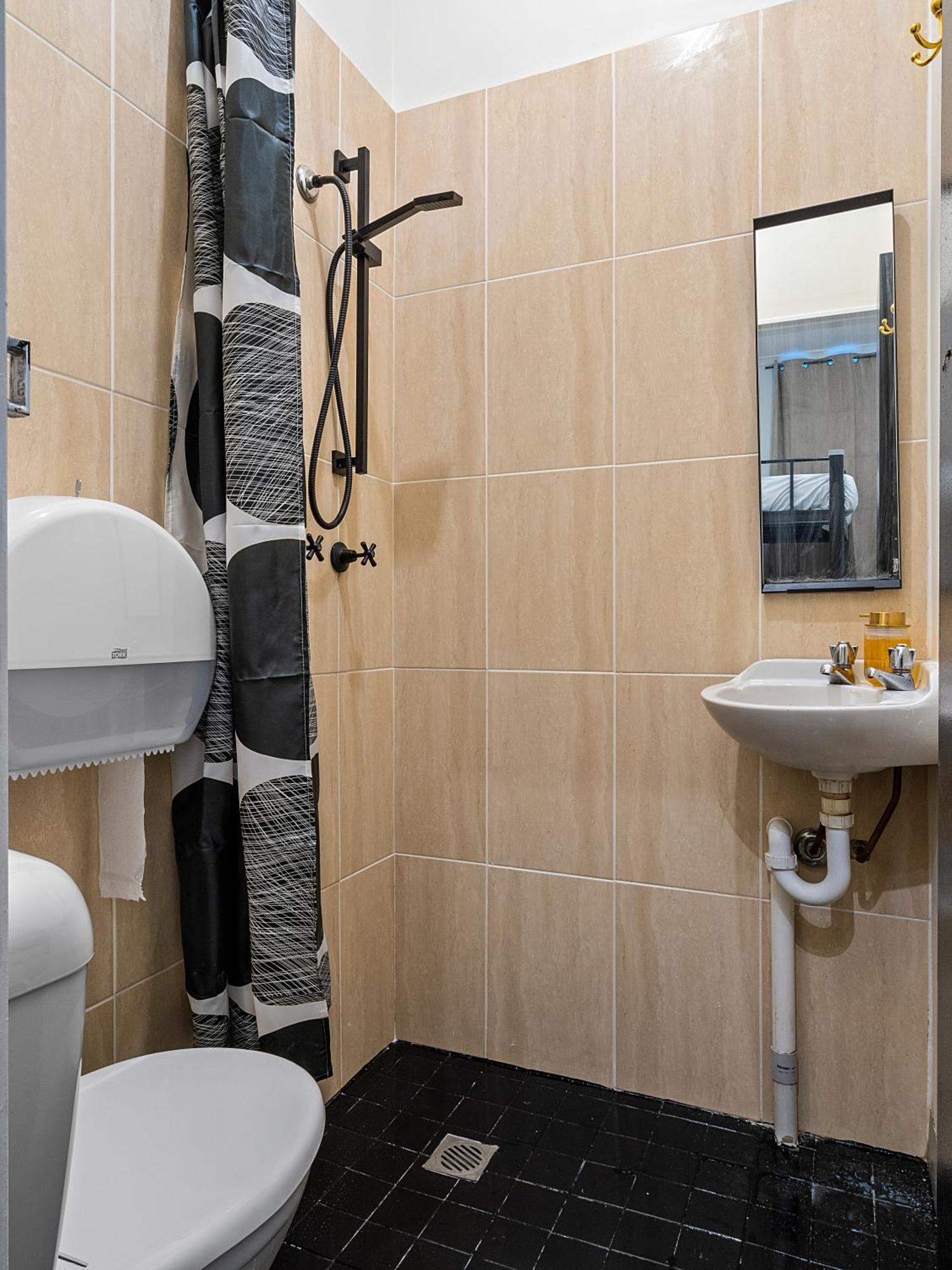Azzurro Pod Hotel - Central Сидней Экстерьер фото