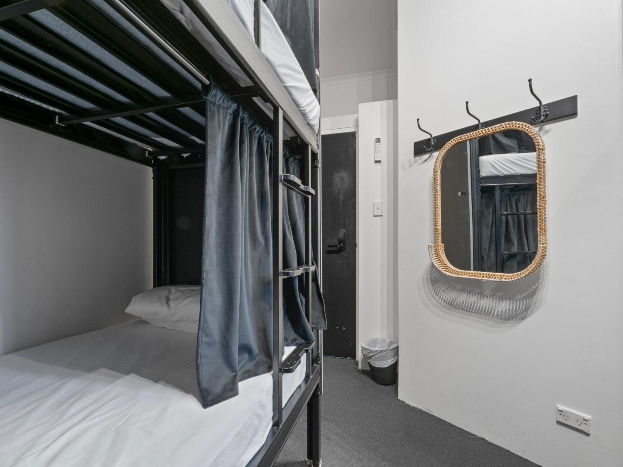 Azzurro Pod Hotel - Central Сидней Экстерьер фото