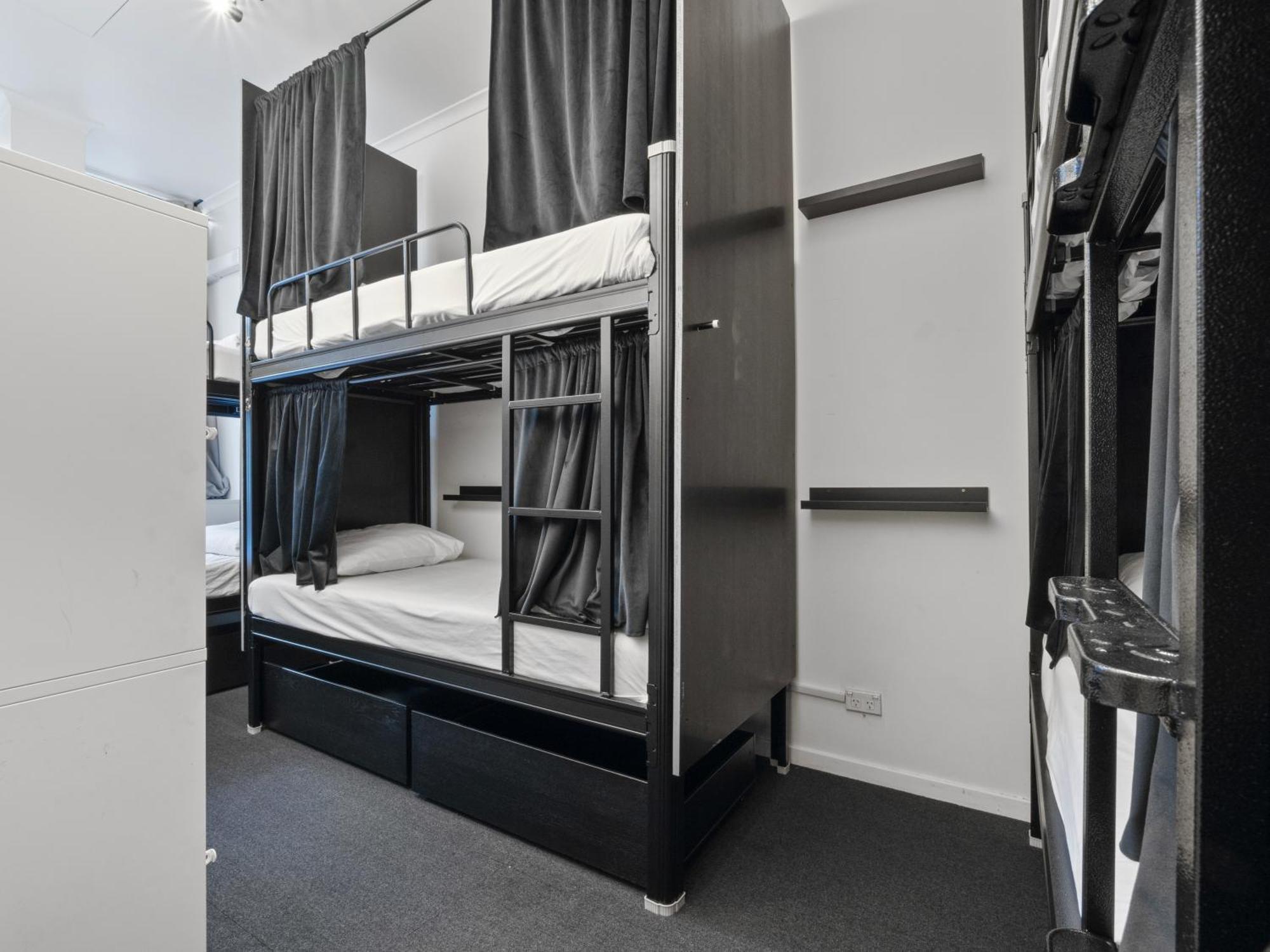 Azzurro Pod Hotel - Central Сидней Экстерьер фото